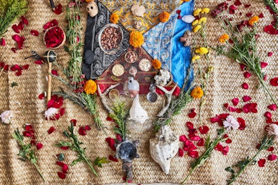 Etéreo intertwines ancient Mayan traditions into its wellness offerings.