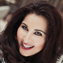 Valeh Nazemoff Hi Res Profile