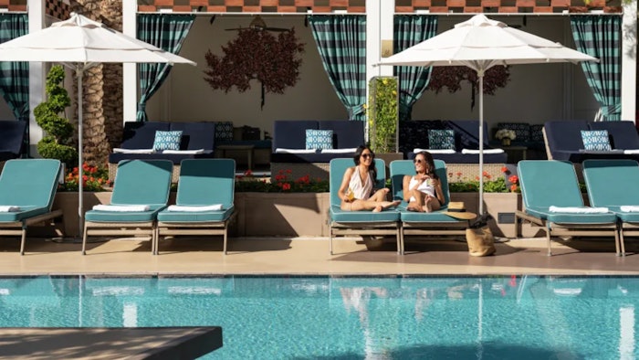 Waldorf Astoria Las Vegas has introduced a new poolside spa menu.