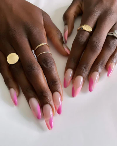 Issa Rae's fun, pink French tips for the Barbie movie premiere by Eri Ishizu