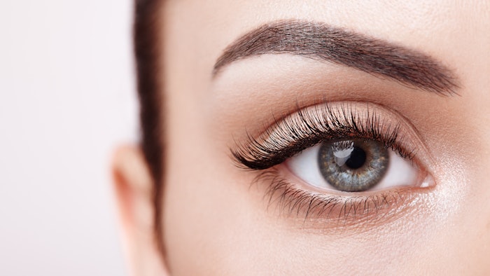 woman's eyelashes zoomed in