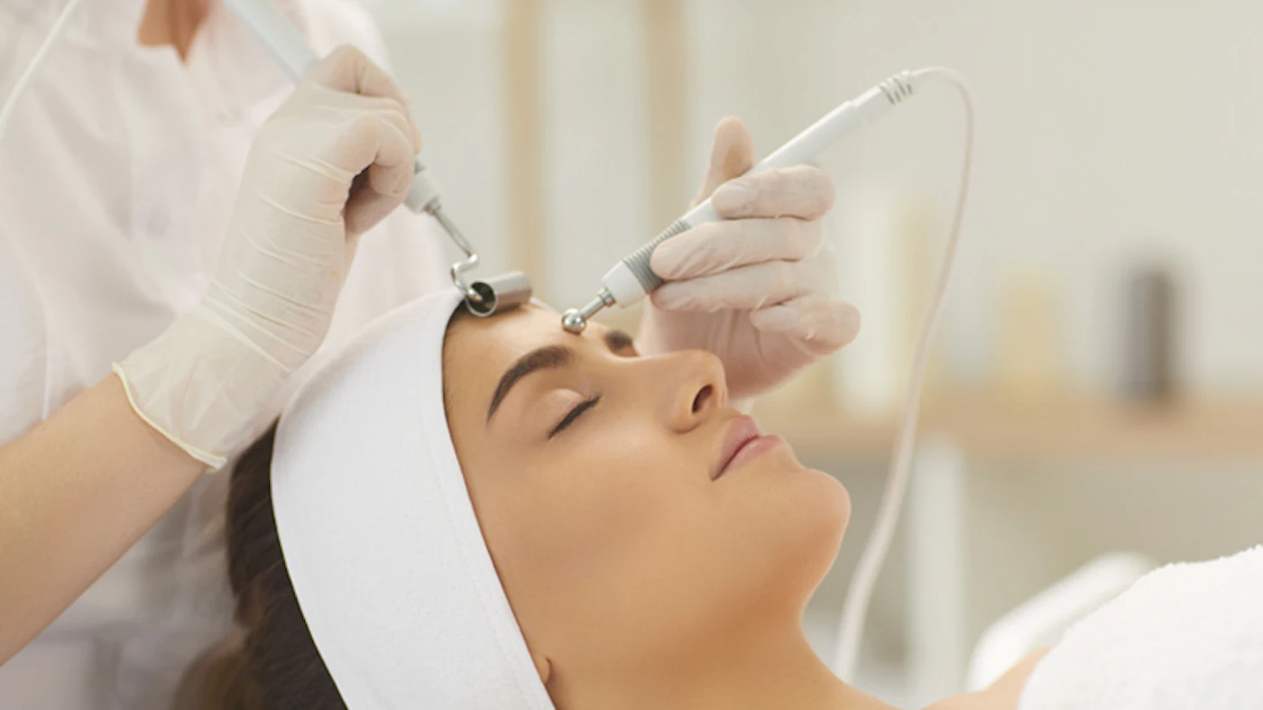 Microcurrent Session How to Add Microcurrent To Your Spa Services & Retail Offerings | Skin Inc.
