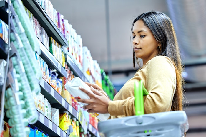 Fifty-five percent of consumers stated they “always/often” pay attention to labels when grocery shopping, with sugar content being a primary driver.