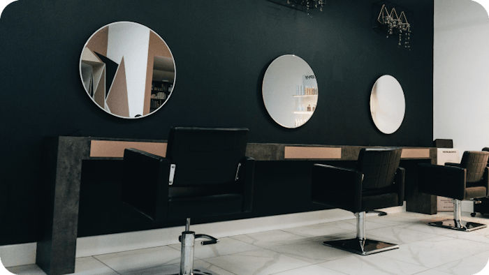 Below, you’ll find a list of the benefits of renting from the stylist’s perspective from Daysmart Salon.