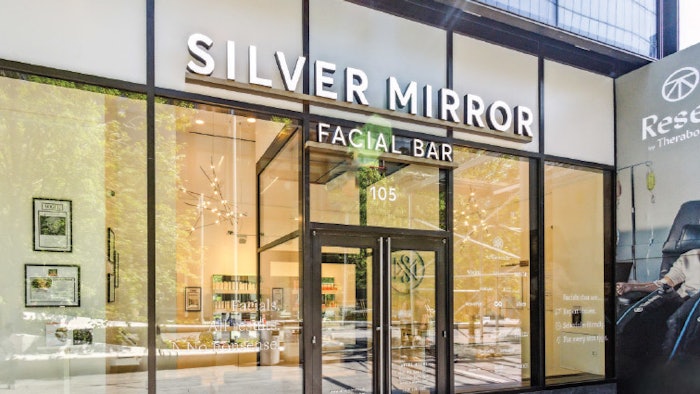Silver Mirror Facial Bar