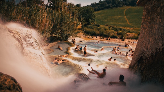 Thermal bathing sessions are available where guests can soak, sweat, and recover in self-directed fashion.