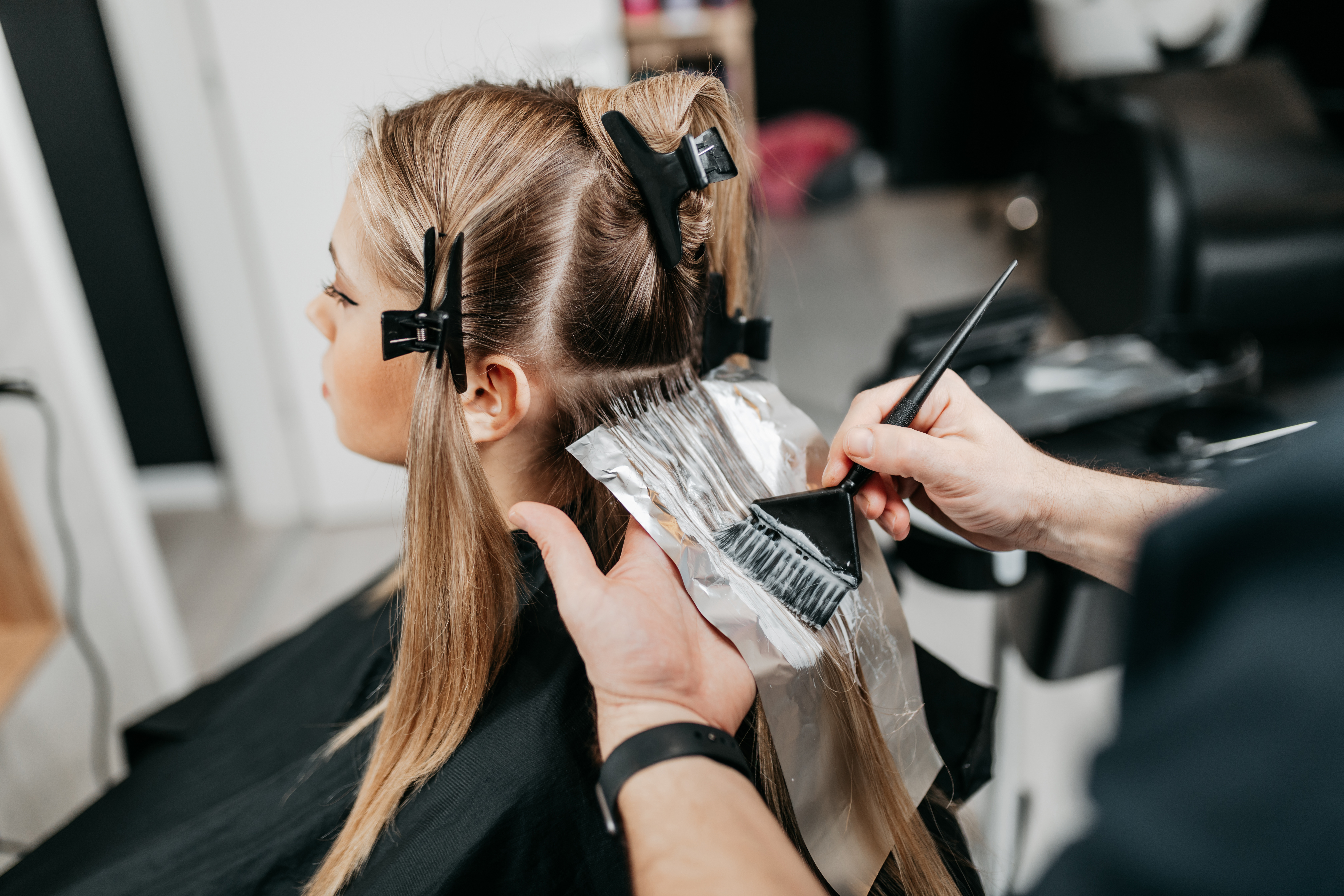 Hair color experts from R+Co&rsquo;s R+COLOR Collective: Richy Kandasamy, Cameron Kepford and Marwa Bashir and Chase Kusero, Celebrity Colorist and Co-Founder of IGK, weigh in on all the shades that will be hot for the new year.