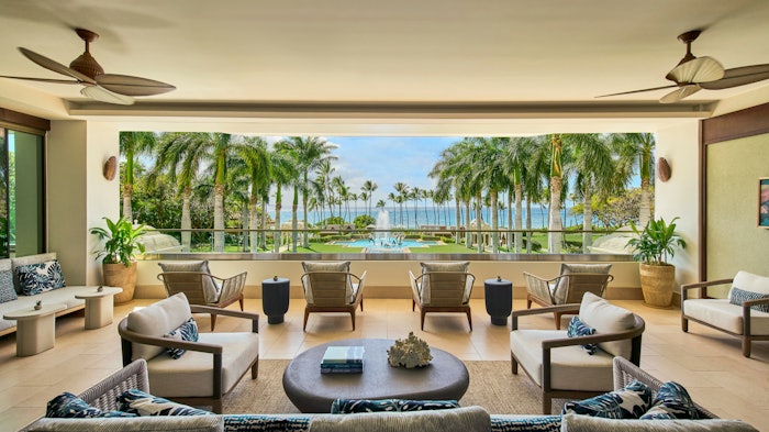 Grand Wailea, A Waldorf Astoria Resort Reflections Lounge