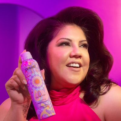 Amika Rising Star + Big Hit 4