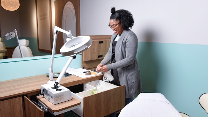 Black female esthetician