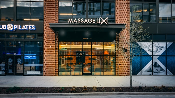 MassageLuXe Nashville sotrefront