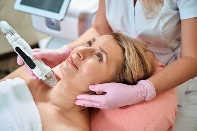 RF & MFU treatments are used to treat varying degrees of laxity.