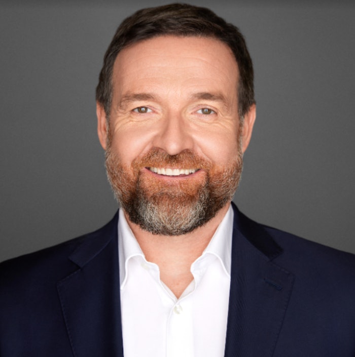 Bertrand Lemont boasts over two decades of global success in diverse markets, including Fine Fragrance, Beauty Care, and fragrance ingredients.