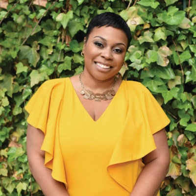 Toshiana Baker 63bf2e5550119