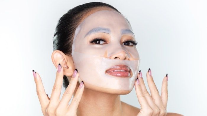 'Rubber” masks, usually based on alginate blends to create a rubber- or jelly-like texture, generate a 2.6K average increase in monthly searches, per Spate.