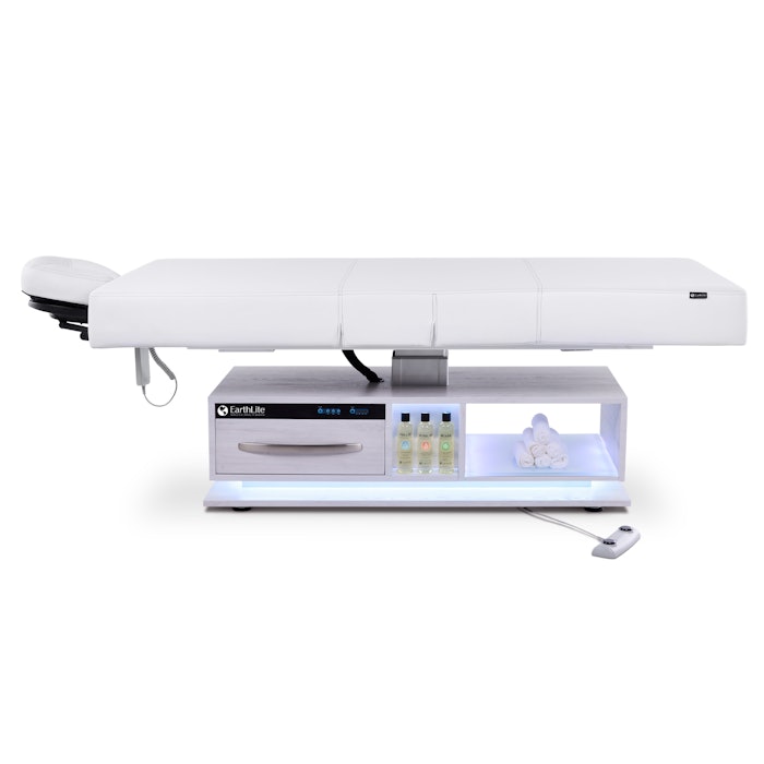 Earthlite's Everest Eclipse 2.0 comes with temperature controlled storage for your hot and cold needs.