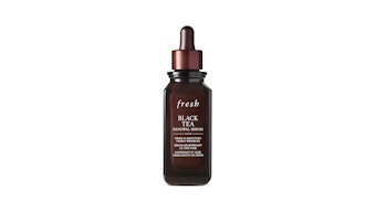 fresh's Black Tea Renewal Serum reduces visual signs of aging and strengthens the skin barrier.