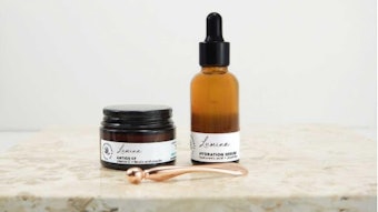 Avalon Rose Botanicals' Lumina Revitalize Skincare Kit is easy to mix and apply, and provides a wand for gentle acupressure massage.
