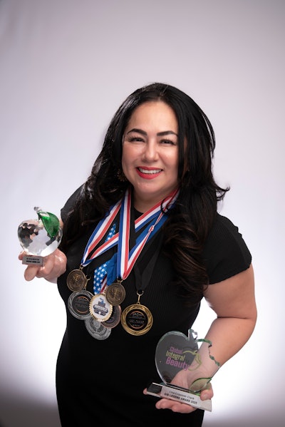 Lisa Esquivel-Clark, LE, ET, CIDESCO